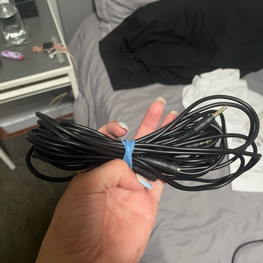 Audio Cable - Picture 2 of 3